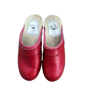 Bjork Red Swedish Wooden Block Sole Leather Slip-On Clogs Size 36